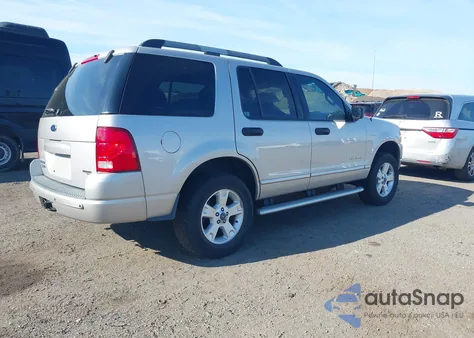 2005 Ford Explorer Xlt/Xlt Sport z USA, uszkodzony, nr VIN 1FMZU63K65UA05372